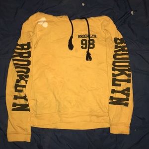 Cropped hoodie
